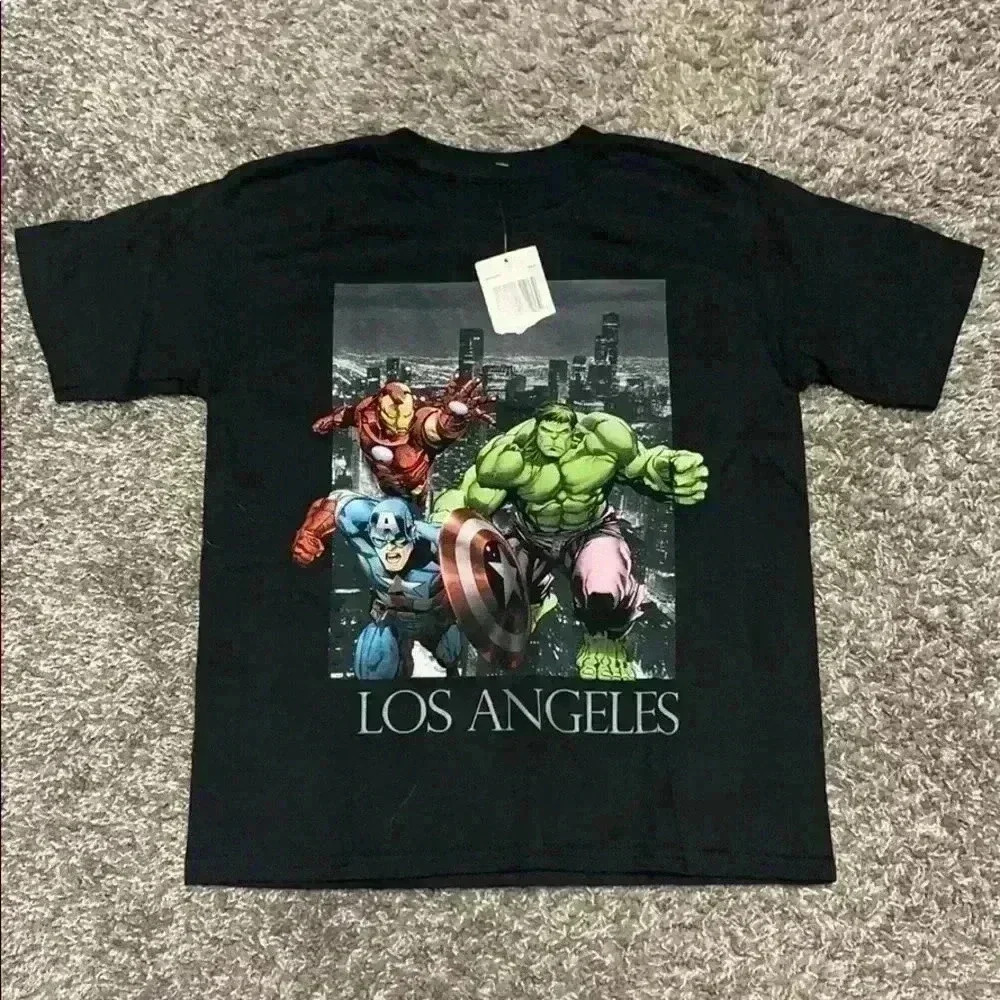 Boys Avengers T-shirt - Size L